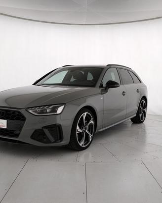 Audi A4 Avant 40 2.0 tdi mhev S line edition quatt