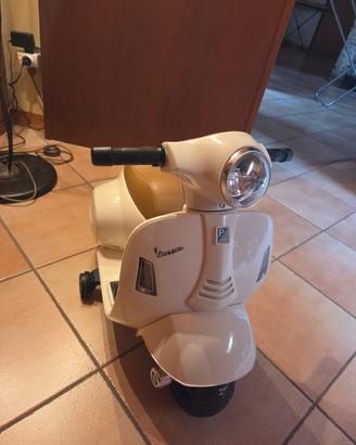 Vespa elettrica Biemme per bambini