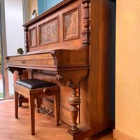 pianoforte verticale schiller