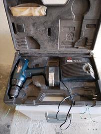 avvitatore AEG bs2e. 9,6 con caricabatteri