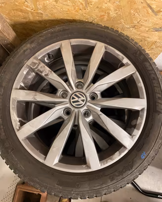 205/50 R17