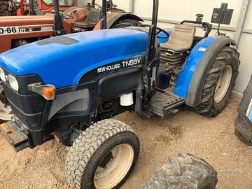 Trattore new holland tn 55v