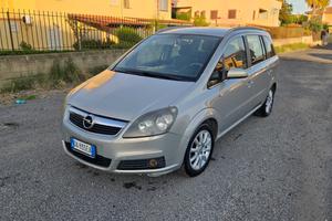 OPEL ZAFIRA 7 POSTI 2006