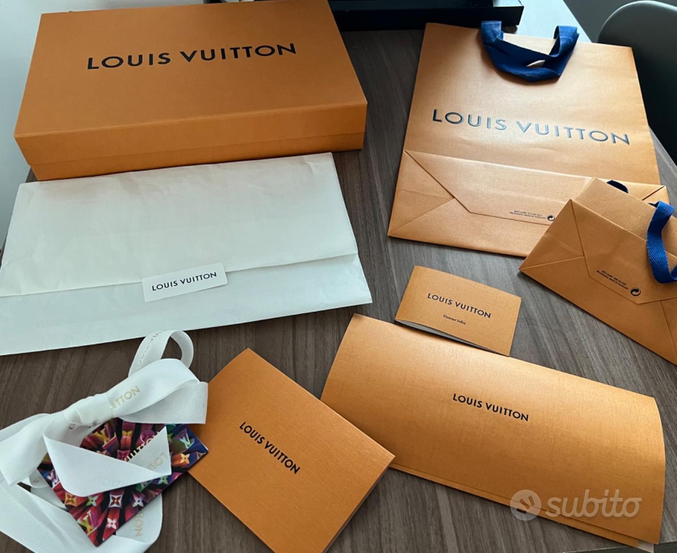 Busta LOUIS VUITTON originale - Arredamento e Casalinghi In vendita a Milano