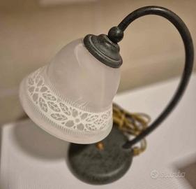 Lampada da tavolo vintage
