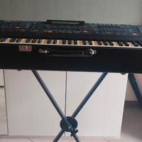 Tastiera Roland E-70, supporto e custodia rigida 