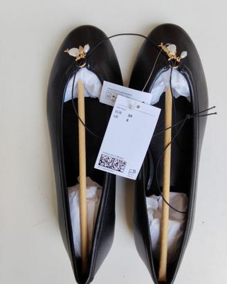 Ballerine classiche con Charms.