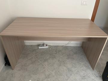 Scrivania olmo chiaro