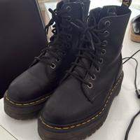 Dr.Martens