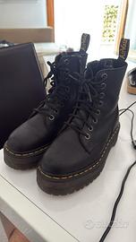 Dr.Martens