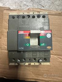Interruttore scatolato Abb Sace Tmax 160A