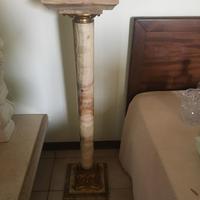Colonna in onice