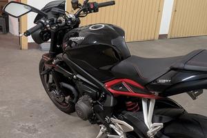 Triumph  street triple 765r 2018