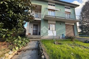 BIFAMILIARE A CANTÙ