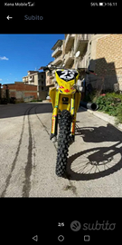 Moto cross enduro Suzuki RM 250