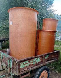 Botti in vetroresina per vino