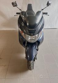 Suzuki Burgman 400