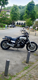 Yamaha V-Max 1200