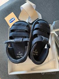 Sandali chicco neonato