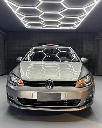 Volkswagen Golf 1.6 TDI 110 CV DSG 5p. Highline Bl