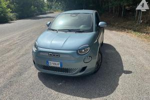 Fiat 500e 42kkwh 118CV