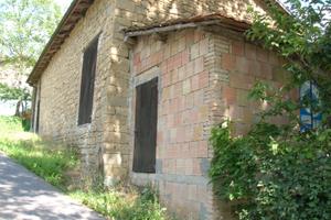 Fabbricato C2 ex stalla