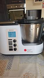 Robot da cucina Monsieur Cuisine Plus