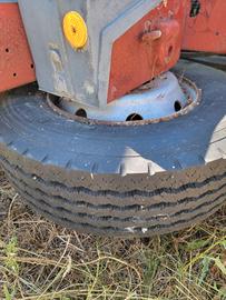 Gomma Michelin 285/70 R19.5