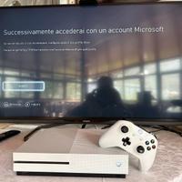 Xbox One S con 10 giochi fisici