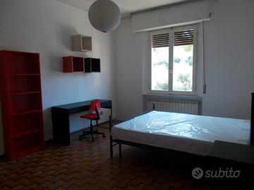Camera singola centrale a Studentesse