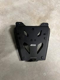Portabauletto Givi tracer 9 2026