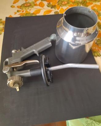 Pistola a spuzzo per verniciare e serbatoio 1 l.