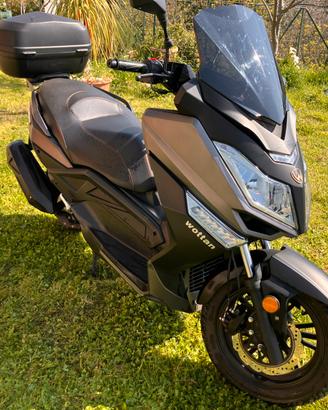 Scooter Wottan Storm 125
