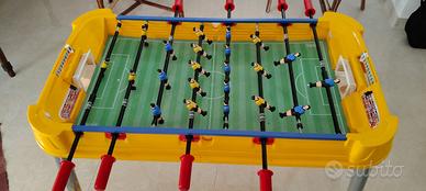 Biliardino per bambini in buono stato