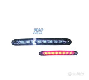 TERZA LUCE DI STOP NERA PEUGEOT 307 01-07