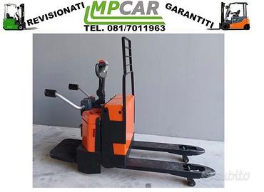Transpallet elettrico BT LPE200/8 muletto carrelli
