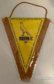 Gagliardetto ufficiale modena fc