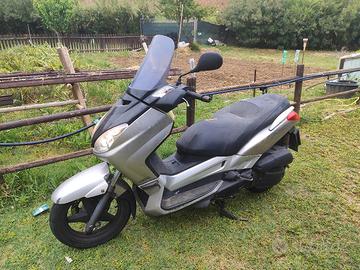 XMAX 125 2006