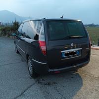 Lancia Phedra Emblema 2000 136cv