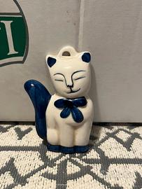 Gatto in ceramica vintage bianco e blu