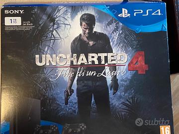 Sony Playstation 4 1TB Pack di Console+2 DualShoc