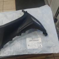 copertura laterale dx piaggio mp3 300 hpe e5