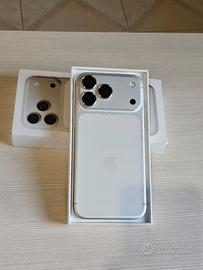 iPhone 17 pro max 256GB silver batteria 100%