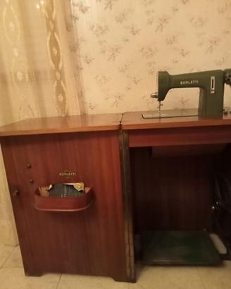 Macchina da cucire vintage