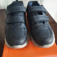 scarpe da ginnastica