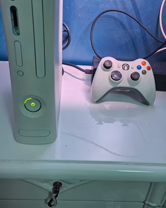 Xbox 360 con conteoller e Hardisk