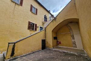 Trilocale a Amelia