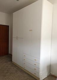 Armadio guardaroba a 4 ante