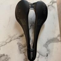 Sella professionale per bici da corsa