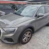 AUDI Q3 45 TFSI S tronic Business sport